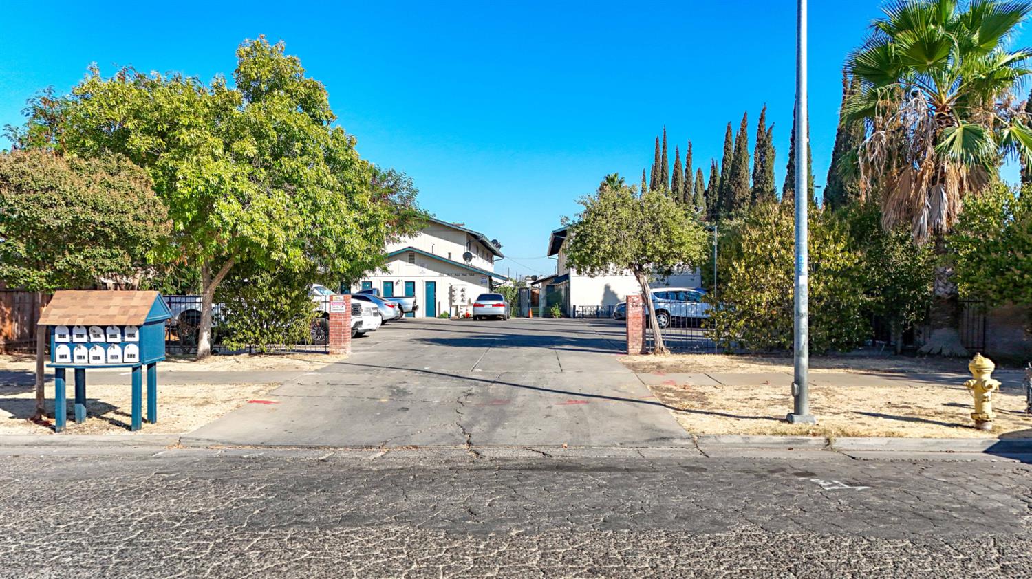 940 K St, Merced, CA 95341