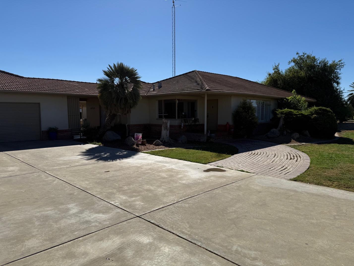 2152 Prince Rd, Gustine, CA 95322