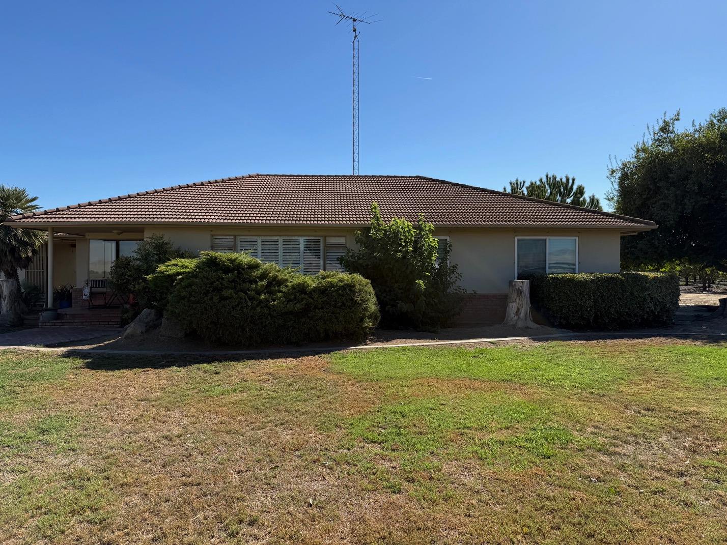 2152 Prince Rd, Gustine, CA 95322