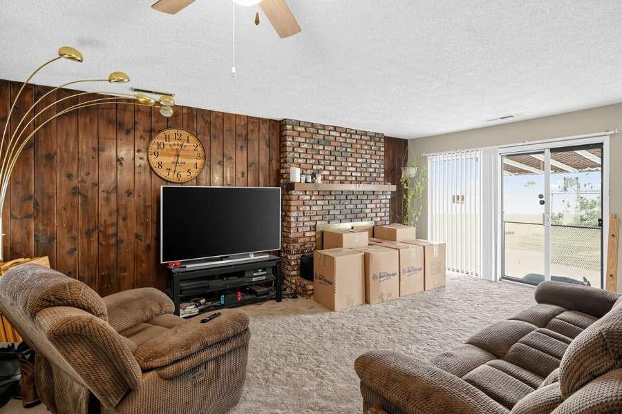 558 East Grove Ave, Atwater, CA 95301