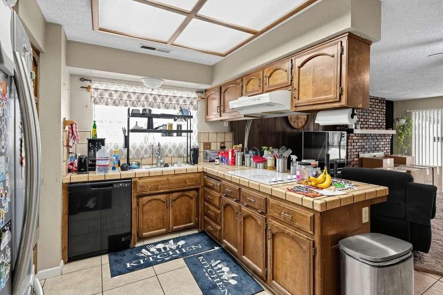 558 East Grove Ave, Atwater, CA 95301