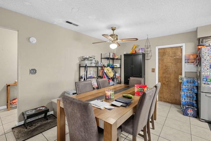558 East Grove Ave, Atwater, CA 95301