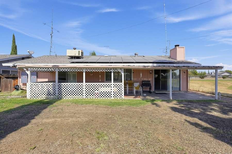 558 East Grove Ave, Atwater, CA 95301