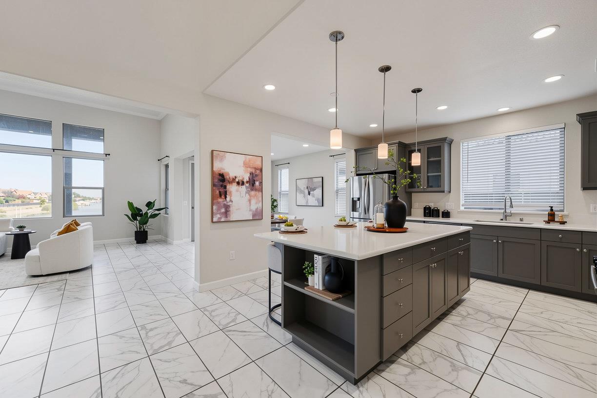 1434 Riva Trigoso Dr, Manteca, CA 95337