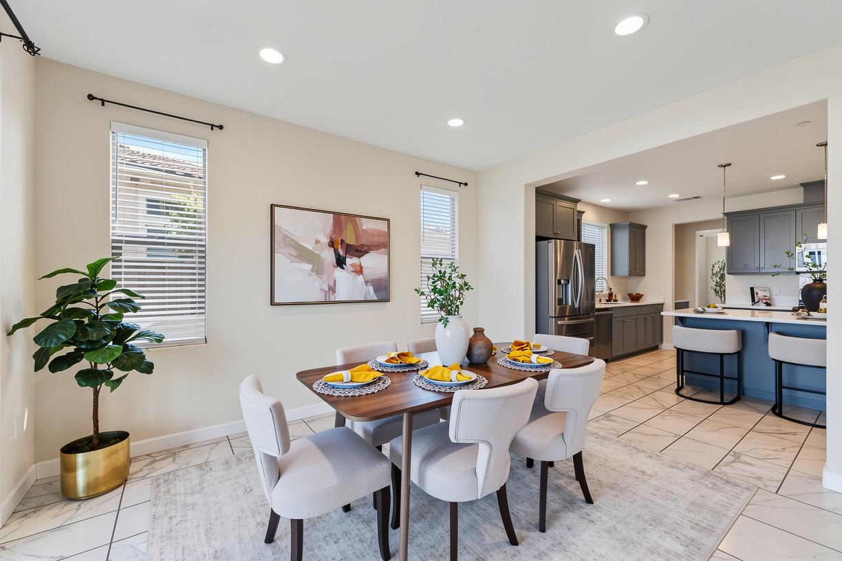 1434 Riva Trigoso Dr, Manteca, CA 95337