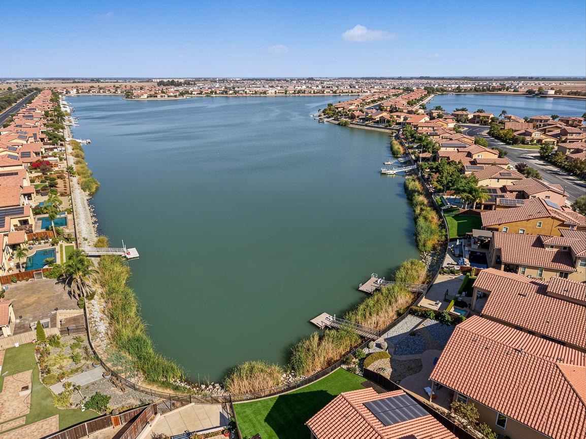1434 Riva Trigoso Dr, Manteca, CA 95337