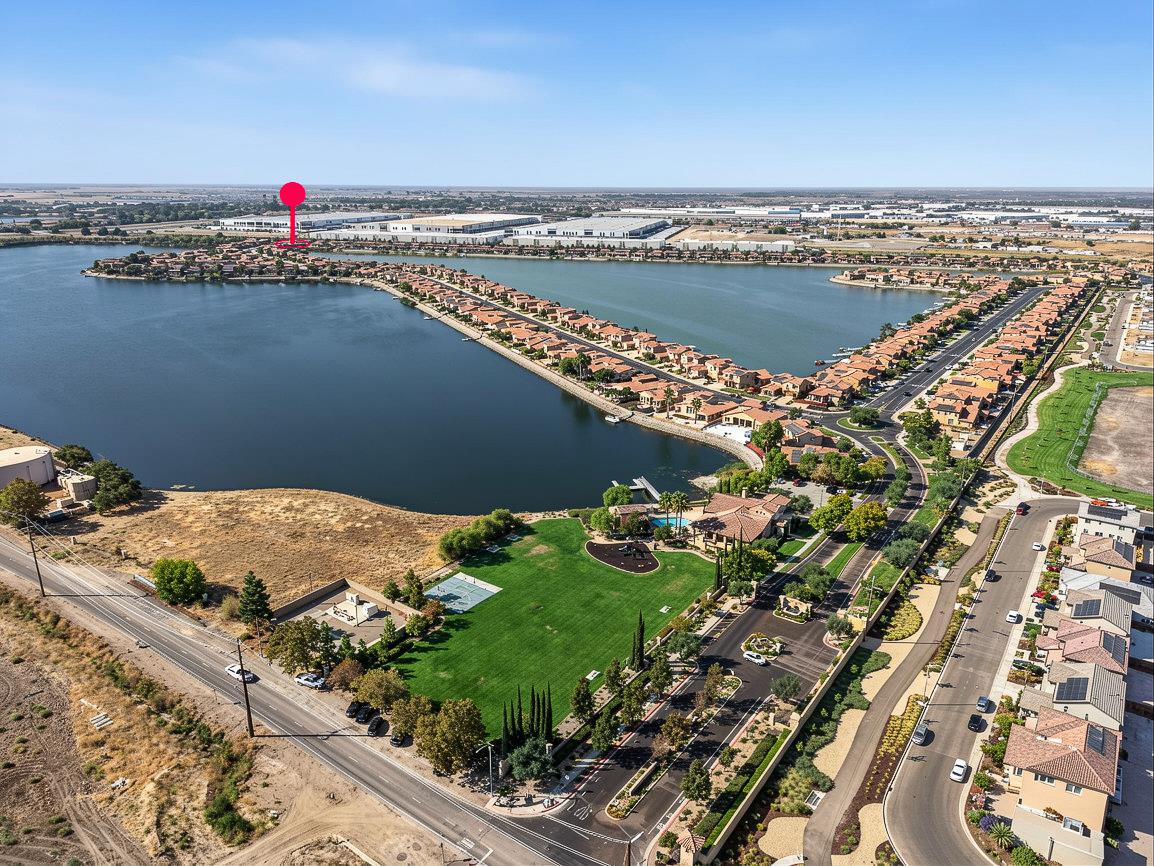 1434 Riva Trigoso Dr, Manteca, CA 95337