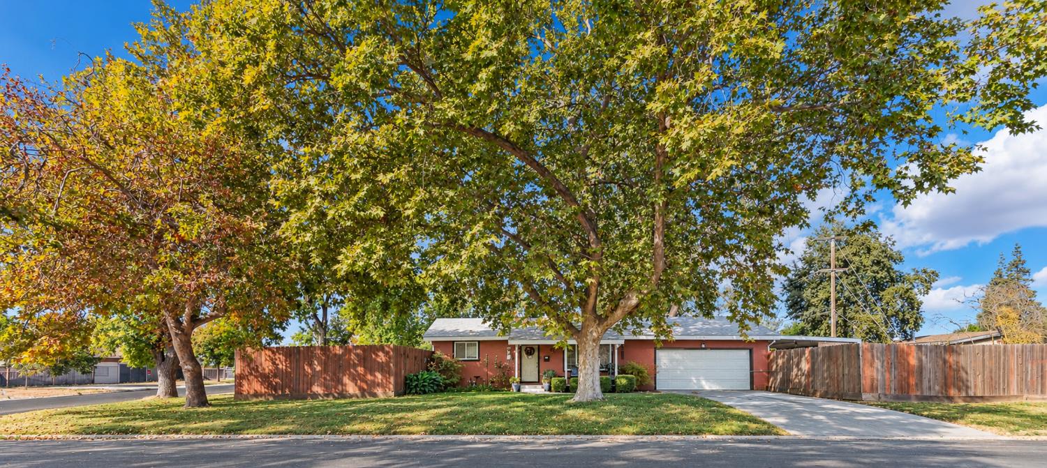 615 Trask Ln, Modesto, CA 95354