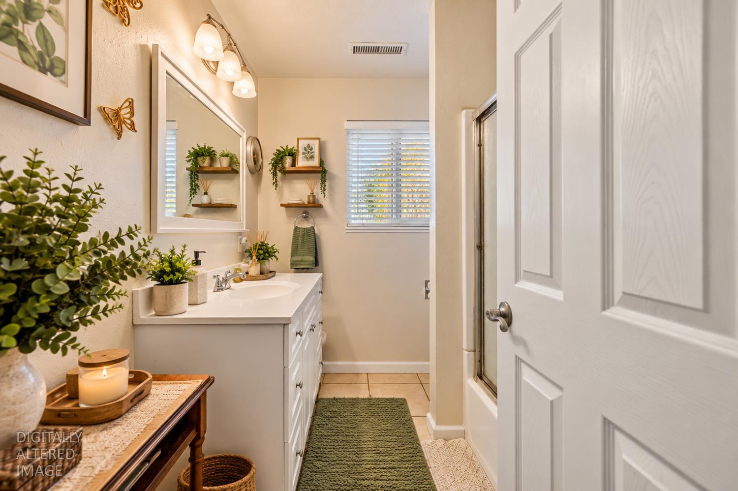 615 Trask Ln, Modesto, CA 95354