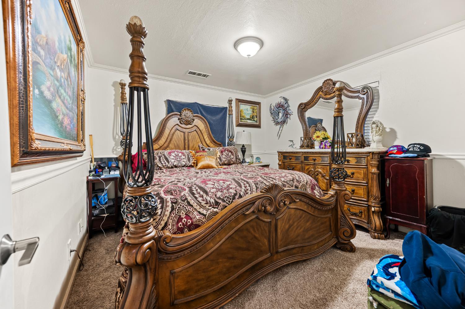 615 Trask Ln, Modesto, CA 95354