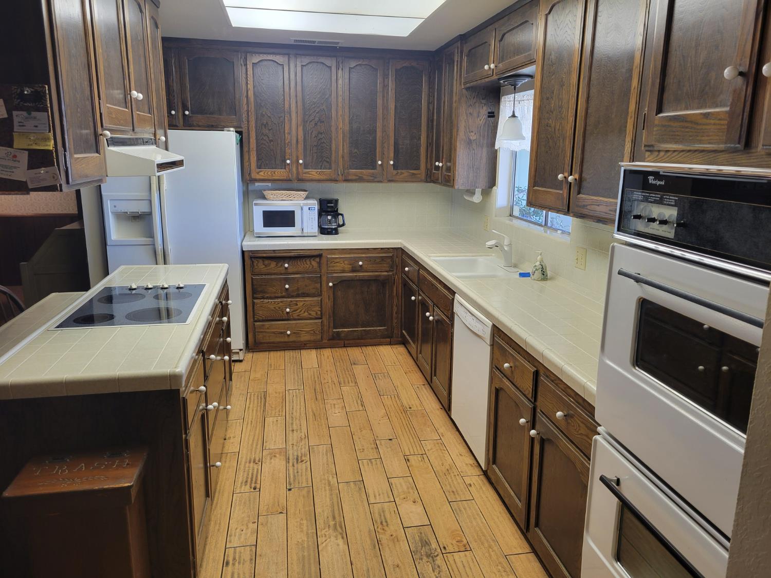 24471 Avenue 19, Madera, CA 93637