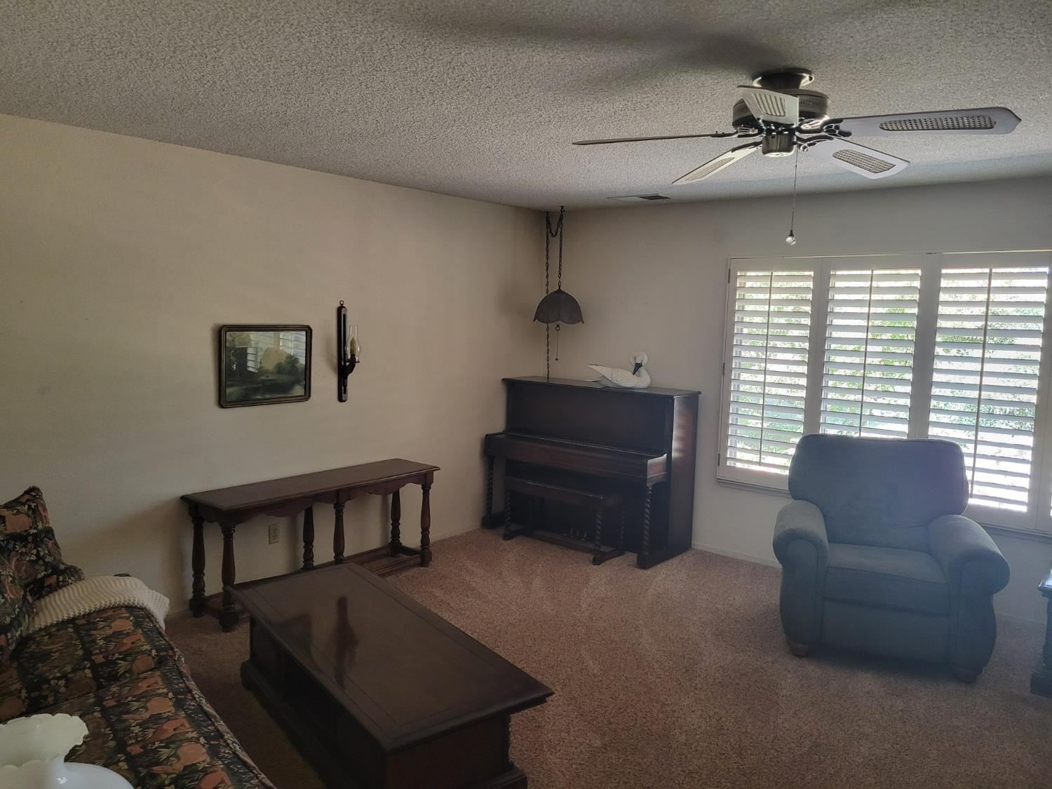 24471 Avenue 19, Madera, CA 93637