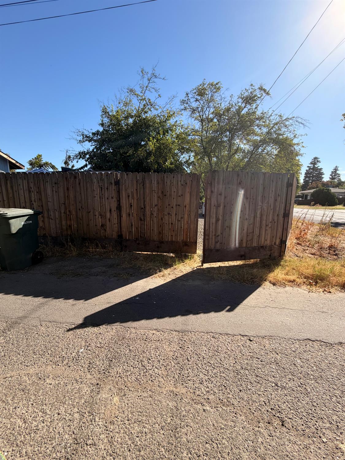 205 Cloverdale Ave, Modesto, CA 95354