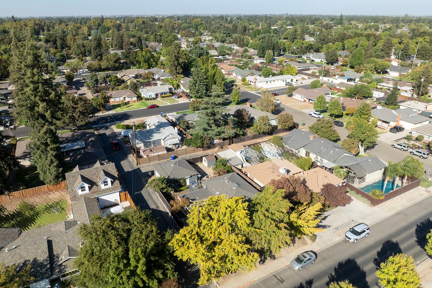 1683 E Canal Dr, Turlock, CA 95380