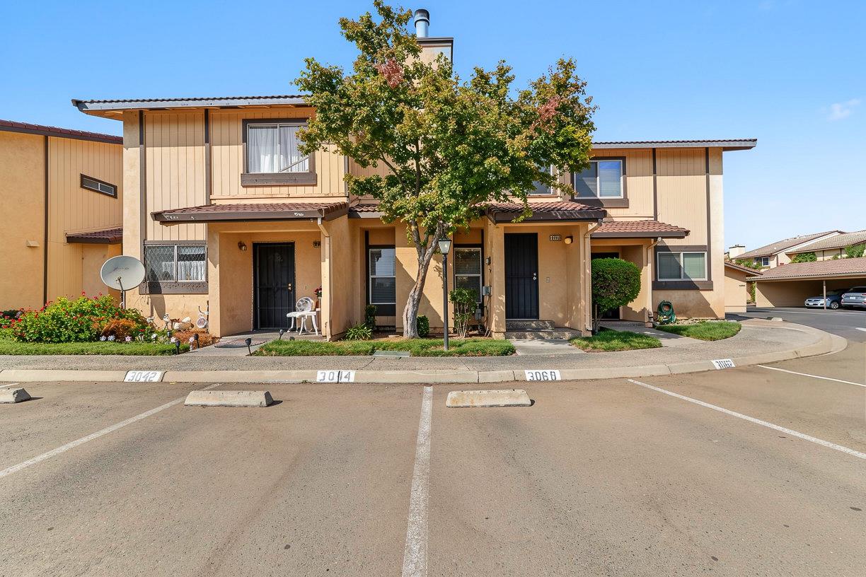 3042 Andre Ln, Turlock, CA 95382