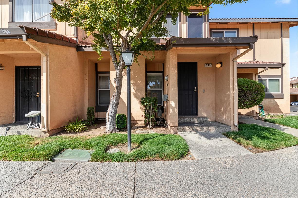 3042 Andre Ln, Turlock, CA 95382