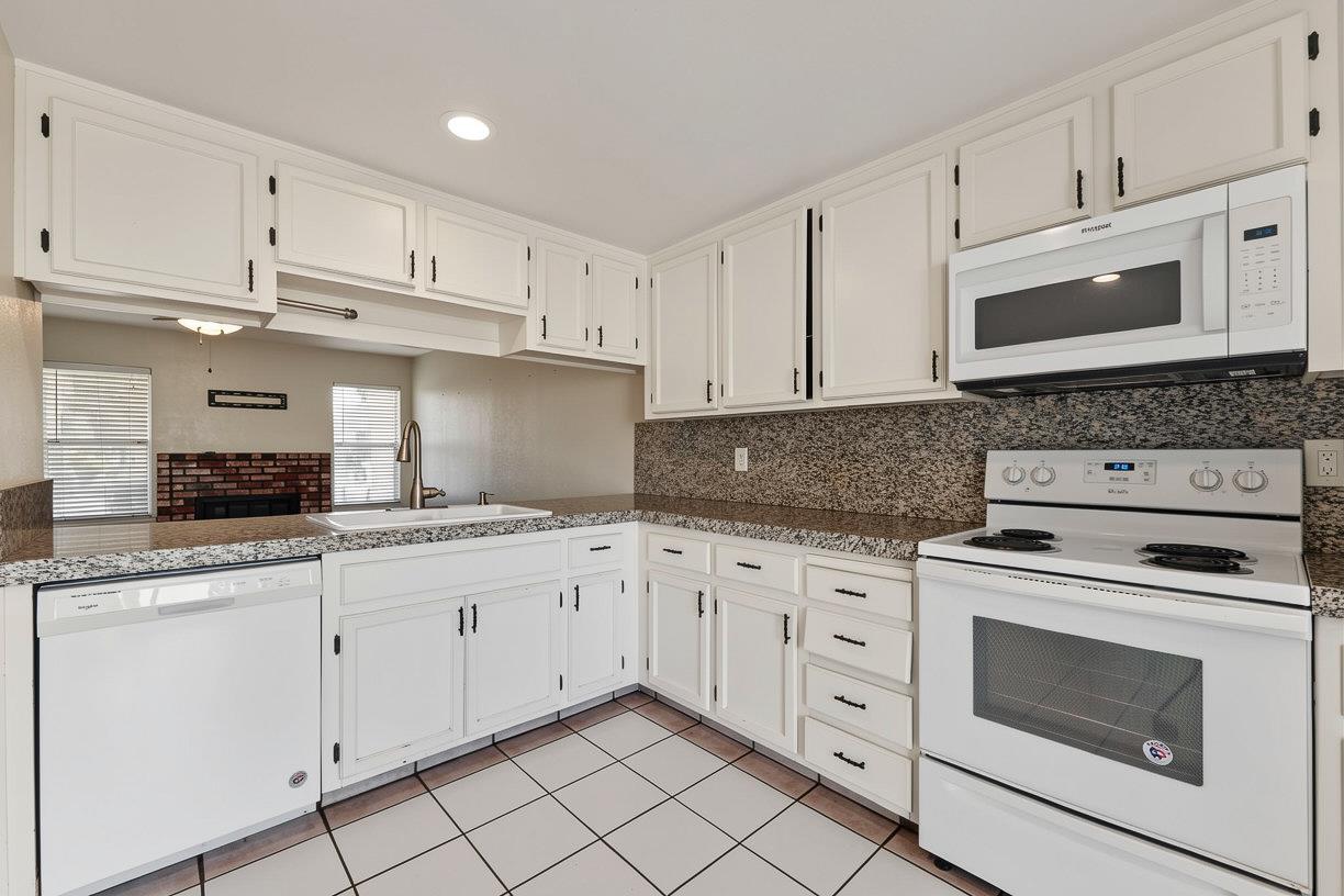 3042 Andre Ln, Turlock, CA 95382
