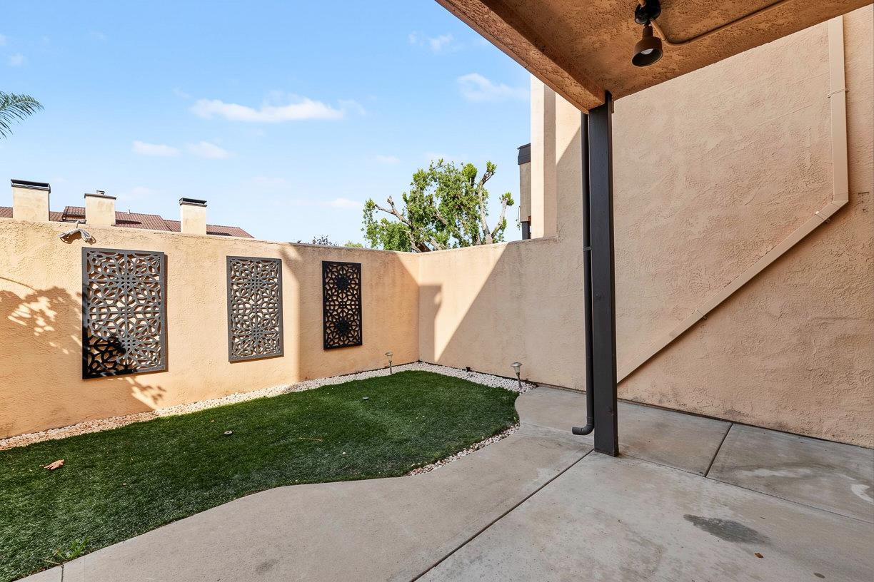3042 Andre Ln, Turlock, CA 95382