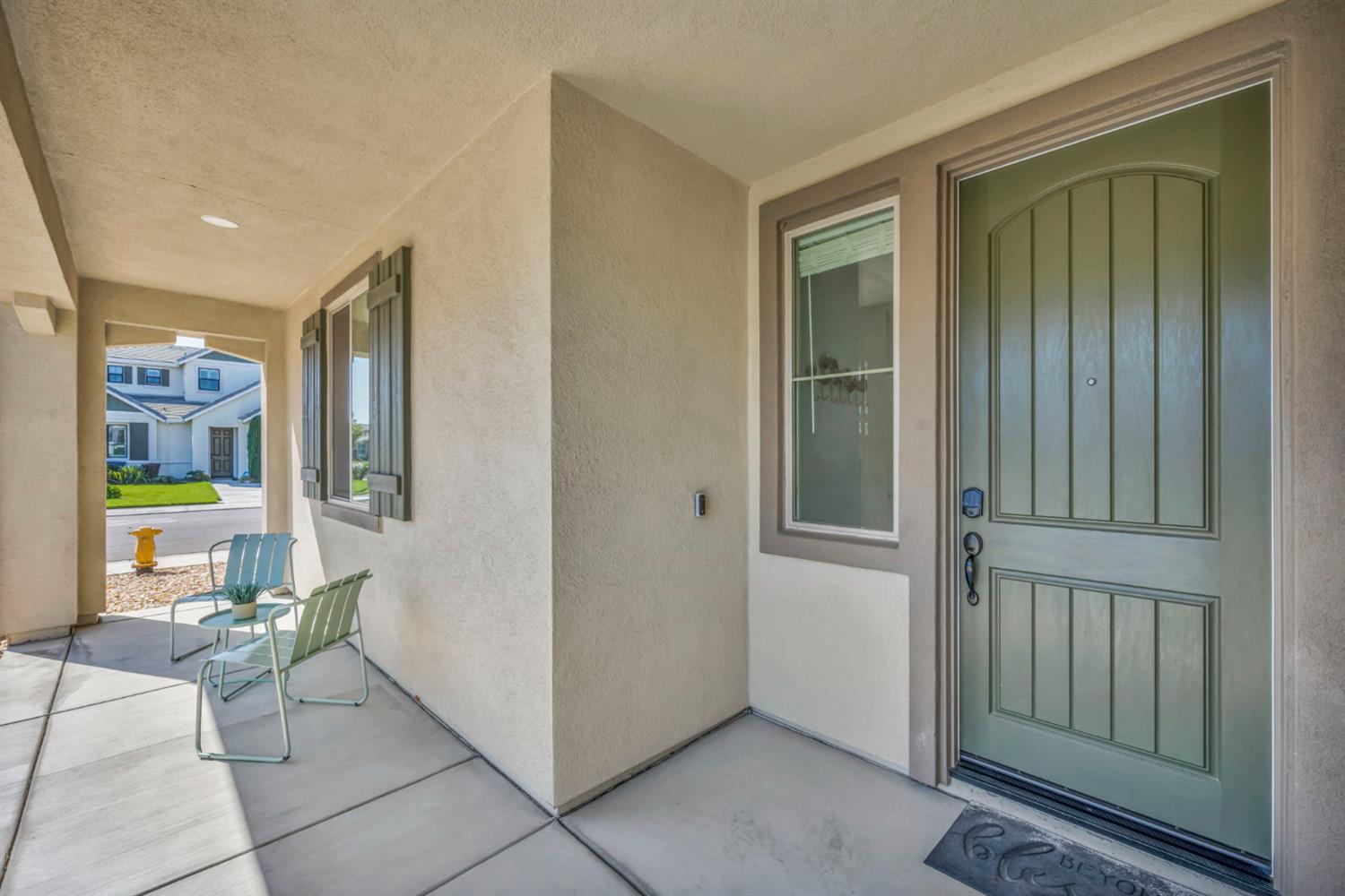 1693 Harvest Ln, Manteca, CA 95337