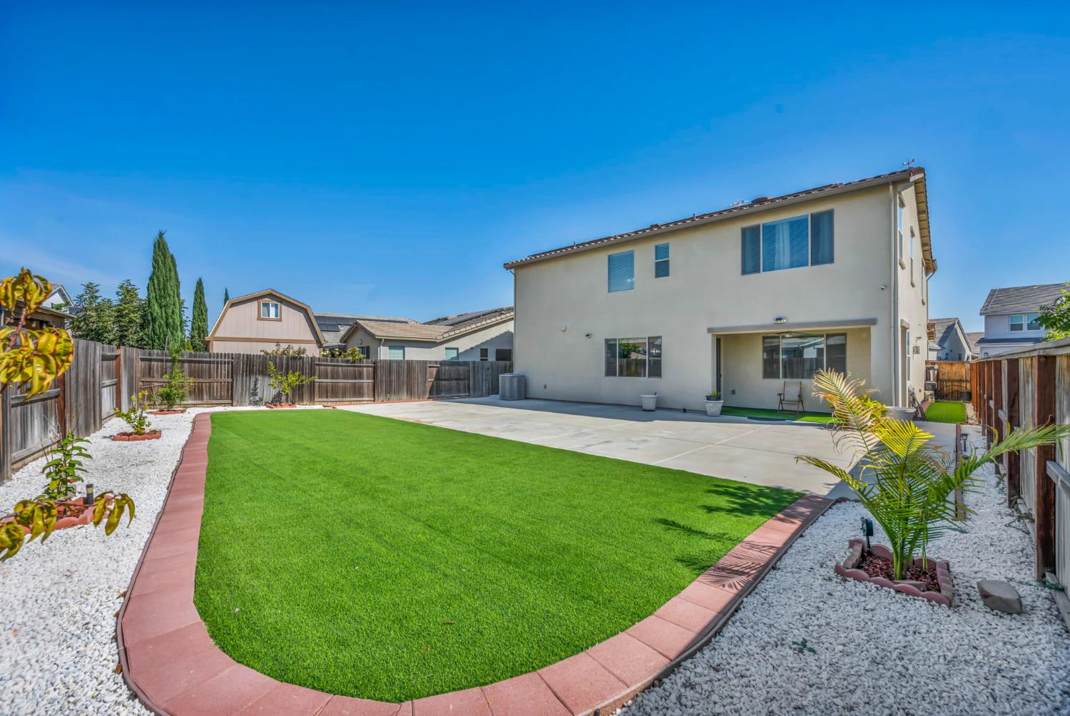 1693 Harvest Ln, Manteca, CA 95337