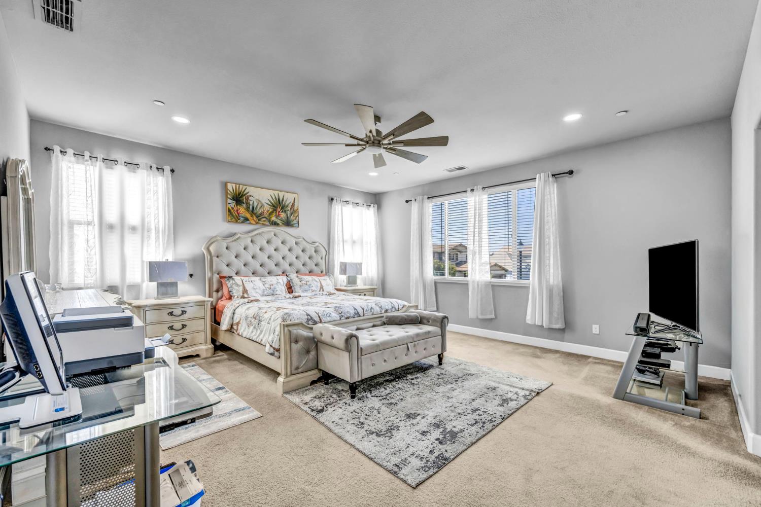 1693 Harvest Ln, Manteca, CA 95337