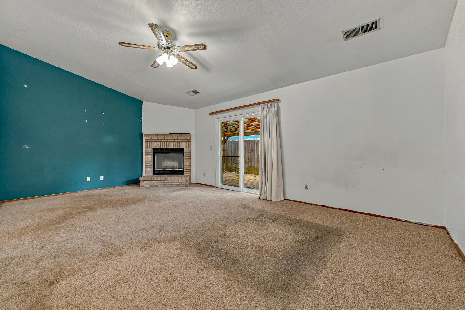 746 Marian Ct, Merced, CA 95341