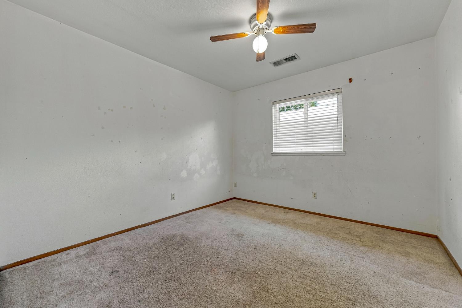 746 Marian Ct, Merced, CA 95341