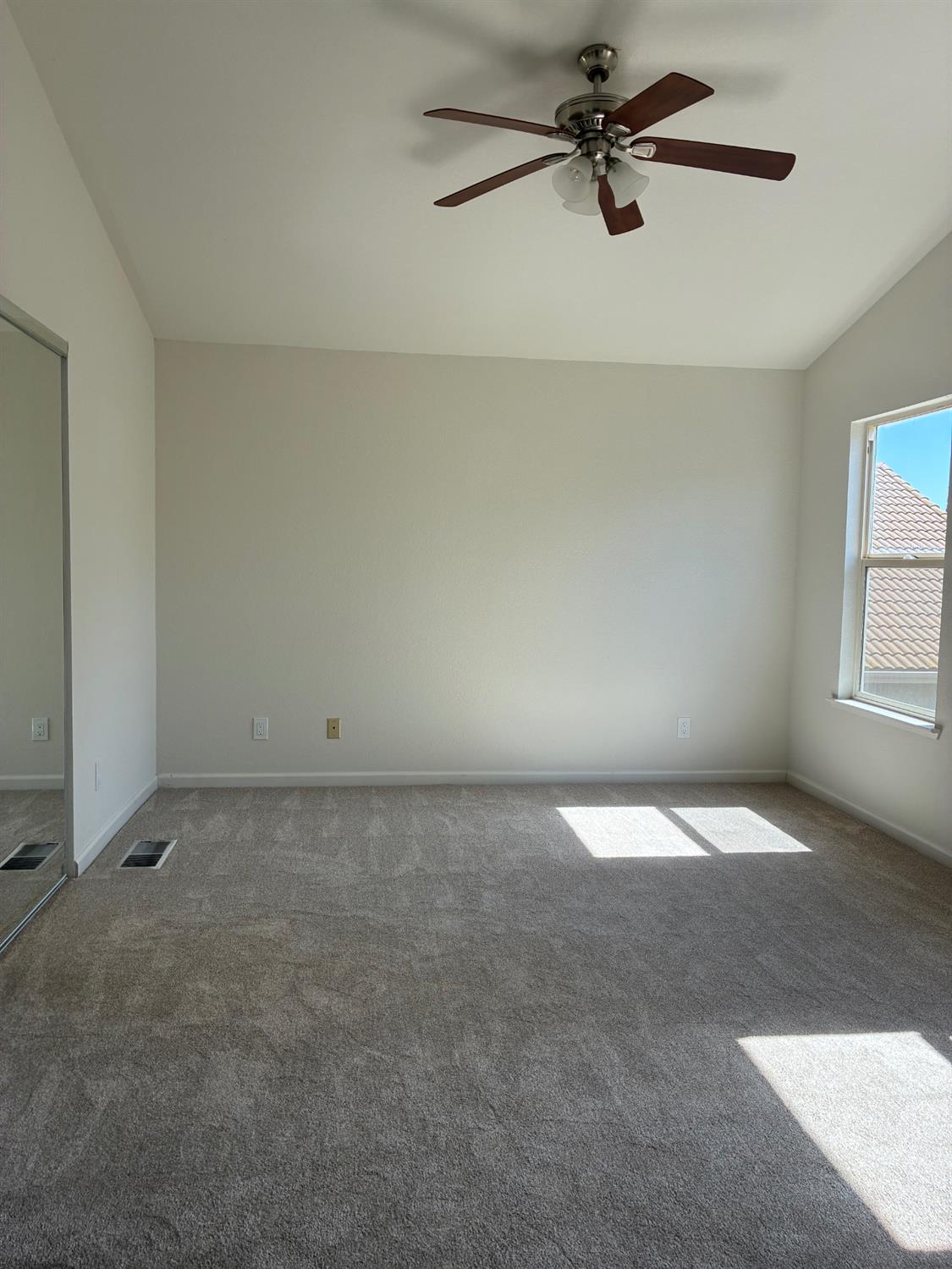 1460 Portsmouth, Gustine, CA 95322