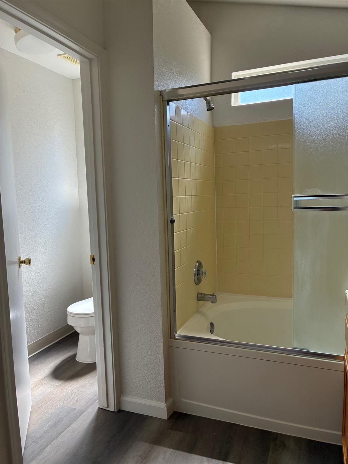 1460 Portsmouth, Gustine, CA 95322