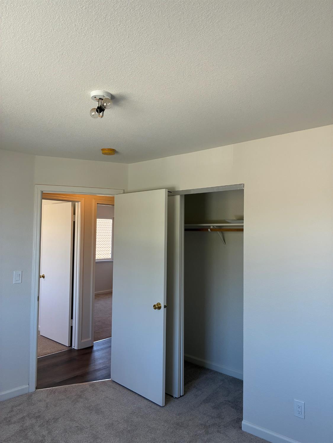 1460 Portsmouth, Gustine, CA 95322