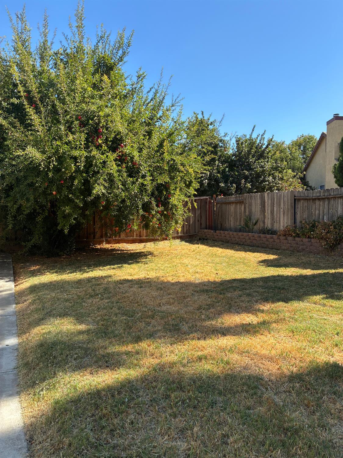 1460 Portsmouth, Gustine, CA 95322