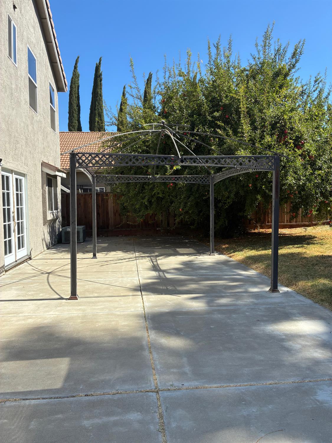 1460 Portsmouth, Gustine, CA 95322