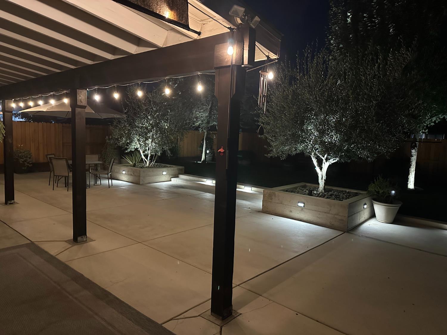 2365 Triumph Ct, Turlock, CA 95380