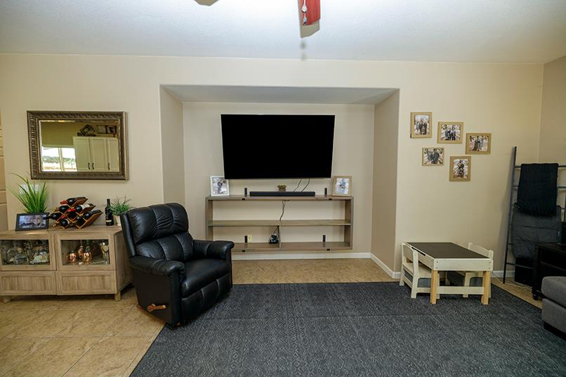 2365 Triumph Ct, Turlock, CA 95380
