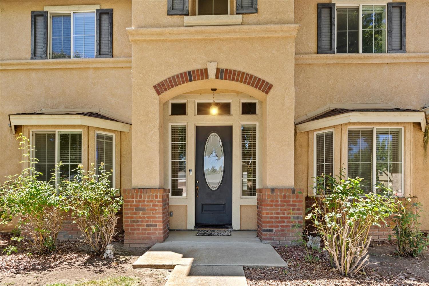 4025 Beyer Park Dr, Modesto, CA 95357