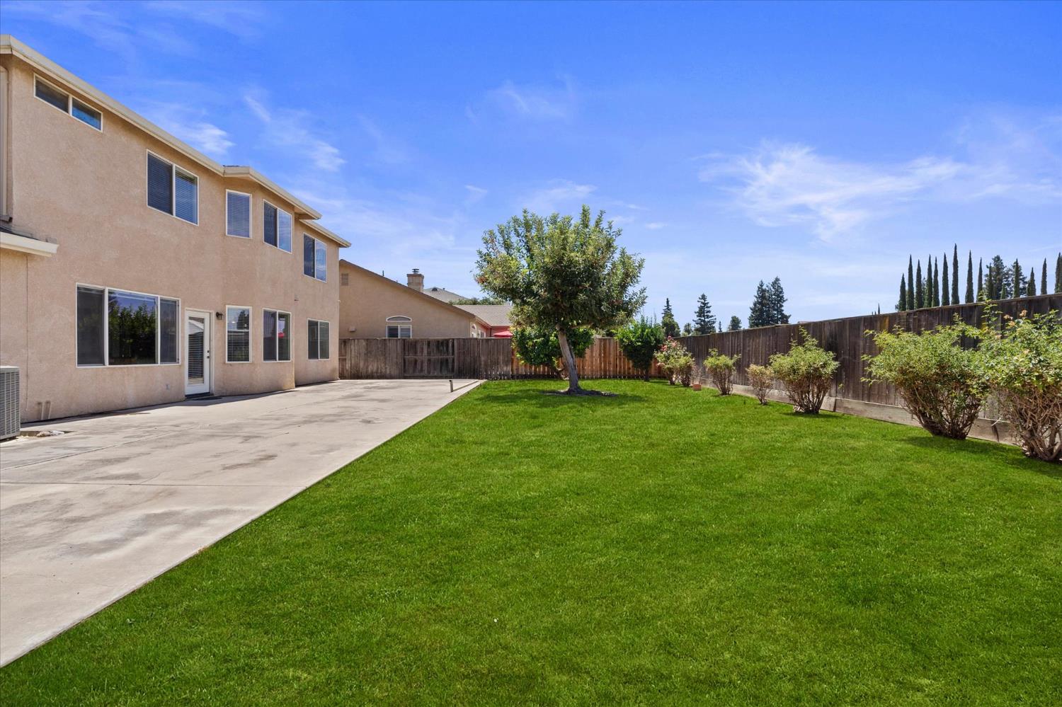4025 Beyer Park Dr, Modesto, CA 95357