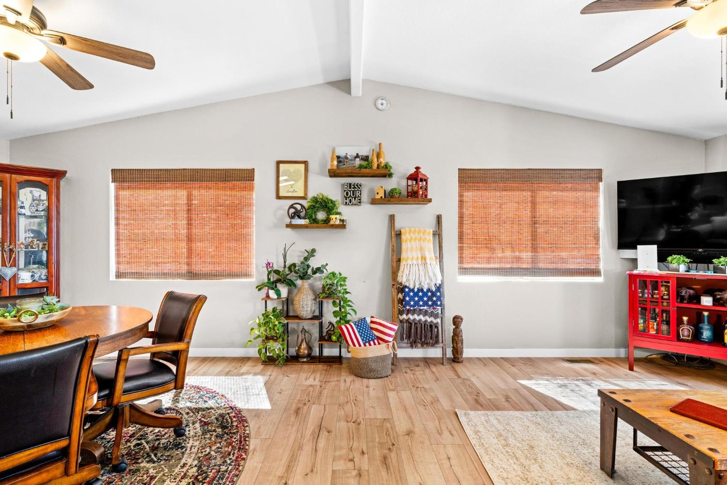 9898 Alamo Dr, La Grange, CA 95329