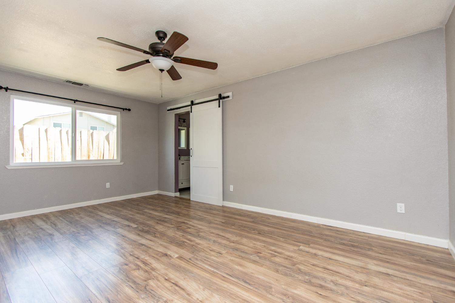 1740 Ogden Way, Turlock, CA 95380