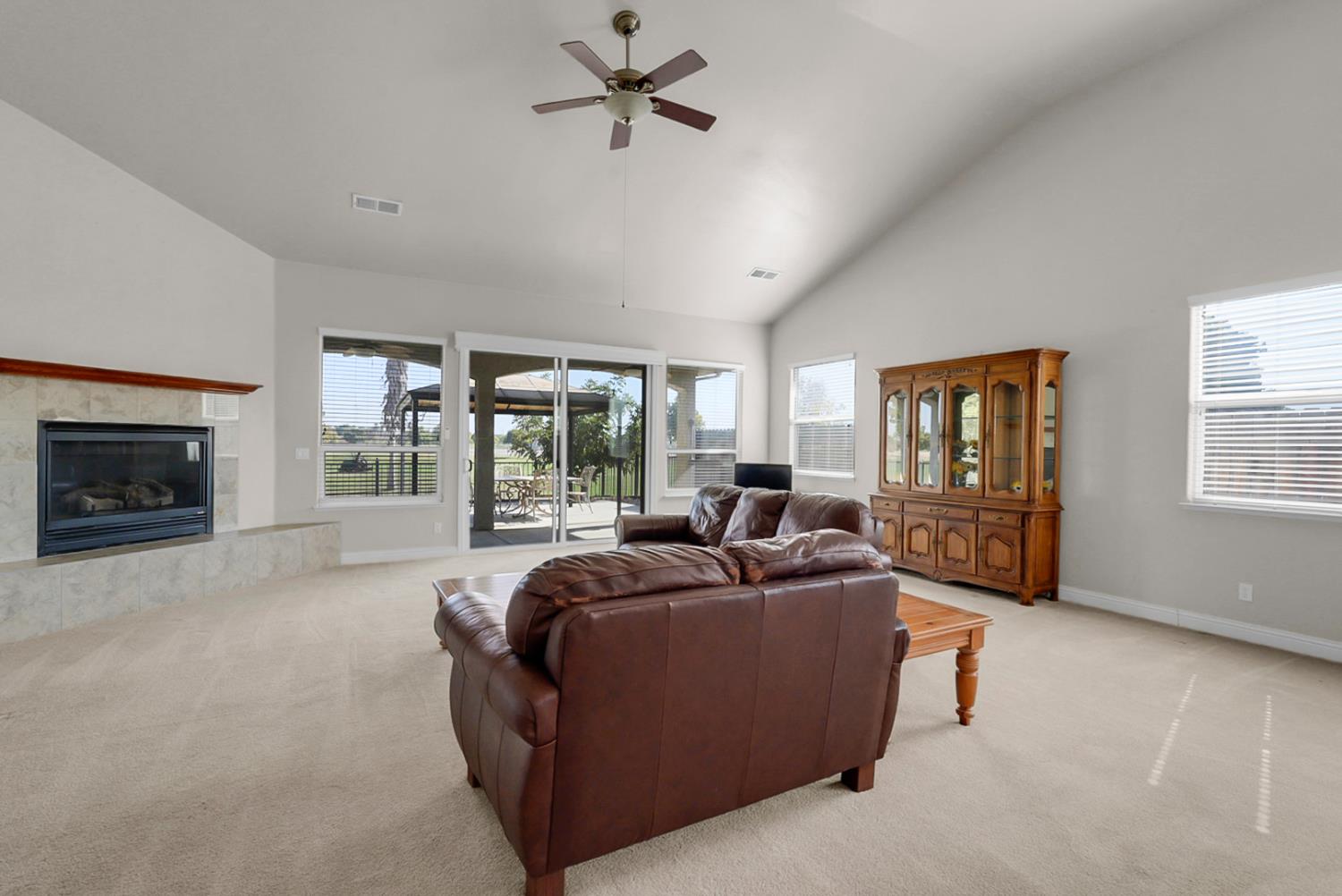 7170 Emerald St, Chowchilla, CA 93610