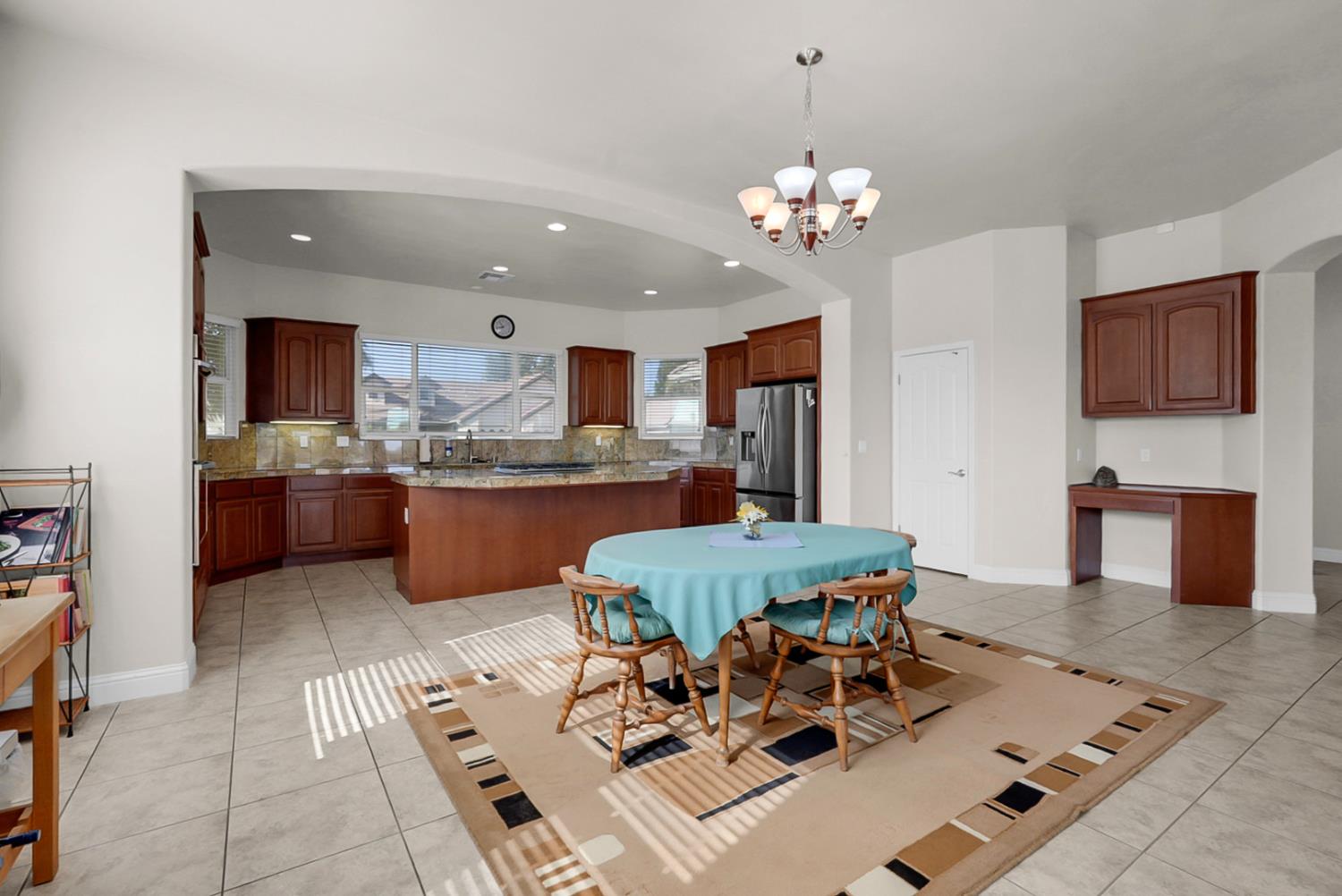 7170 Emerald St, Chowchilla, CA 93610
