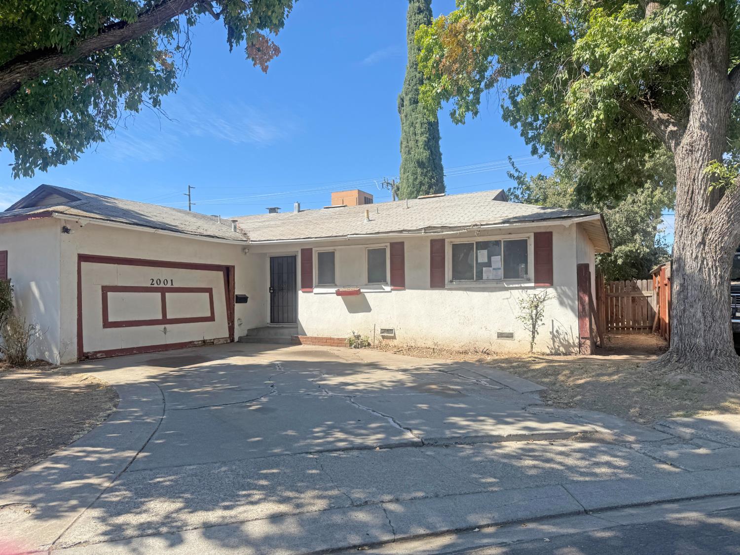 2001 Fremont Ave, Modesto, CA 95350