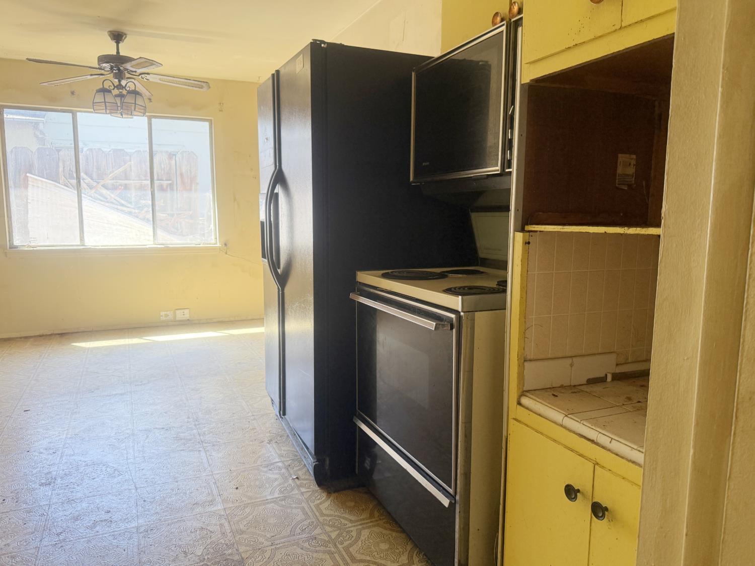 2001 Fremont Ave, Modesto, CA 95350