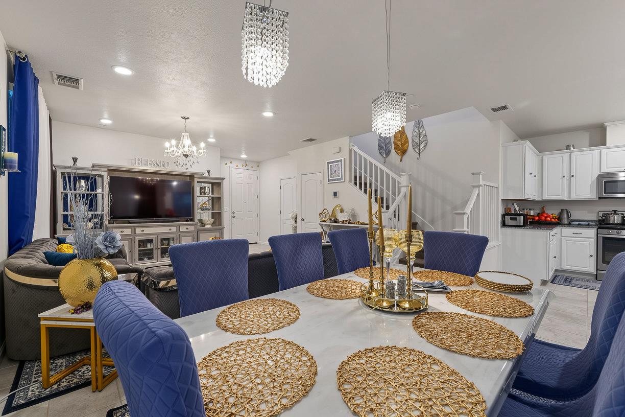 2229 Novi Dr, Riverbank, CA 95367