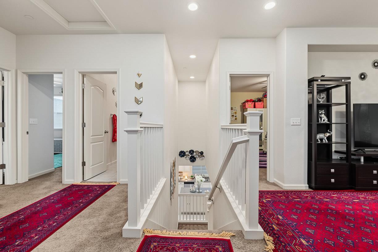 2229 Novi Dr, Riverbank, CA 95367