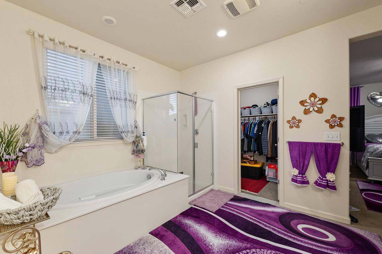 2229 Novi Dr, Riverbank, CA 95367