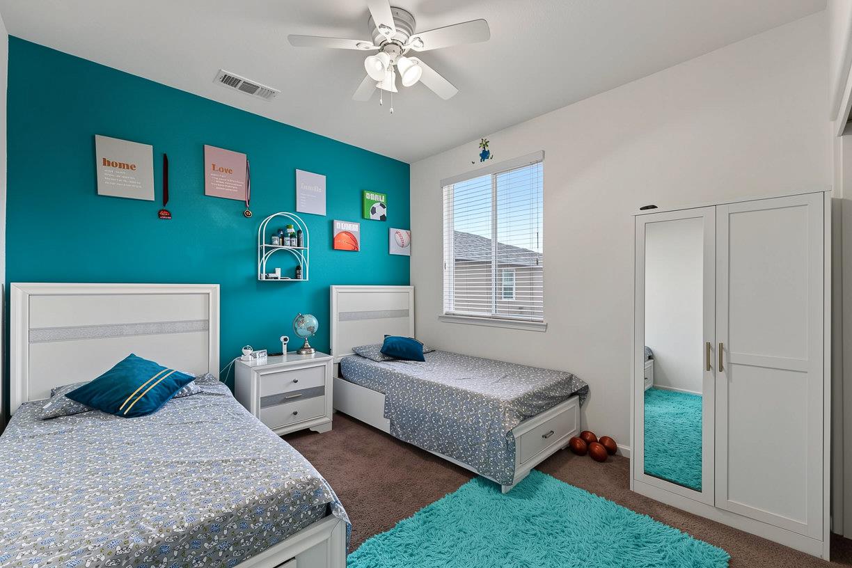 2229 Novi Dr, Riverbank, CA 95367