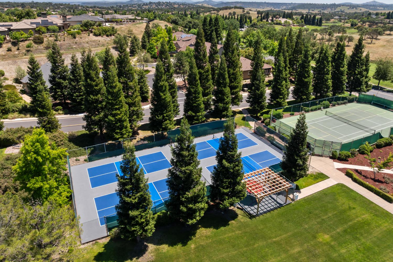 263 Quail Creek Dr, Copperopolis, CA 95228