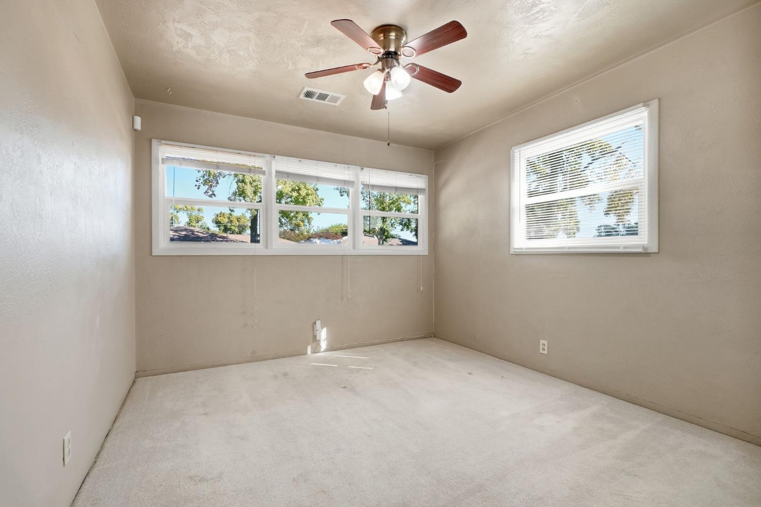 1322 1324 Del Rey Ave, Modesto, CA 95350