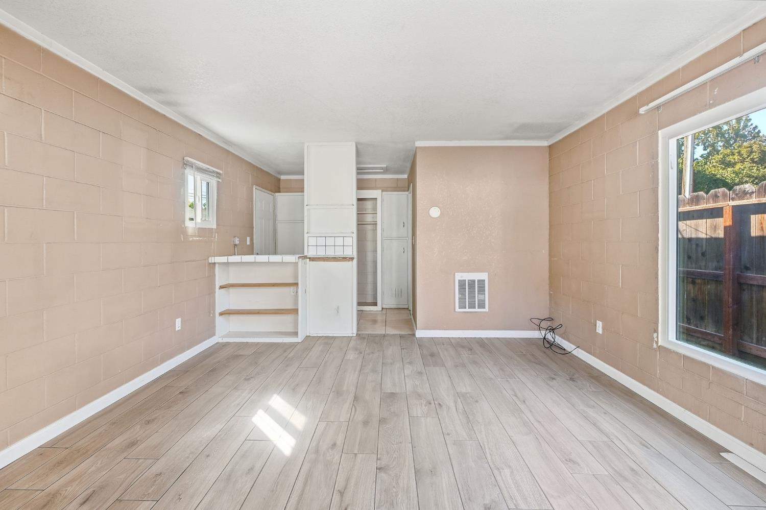 1322 1324 Del Rey Ave, Modesto, CA 95350