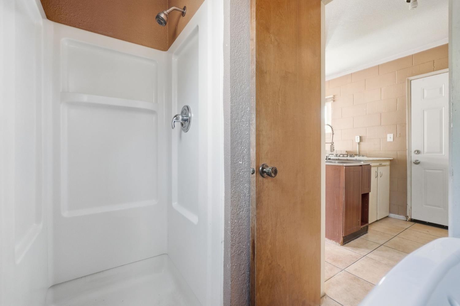 1322 1324 Del Rey Ave, Modesto, CA 95350
